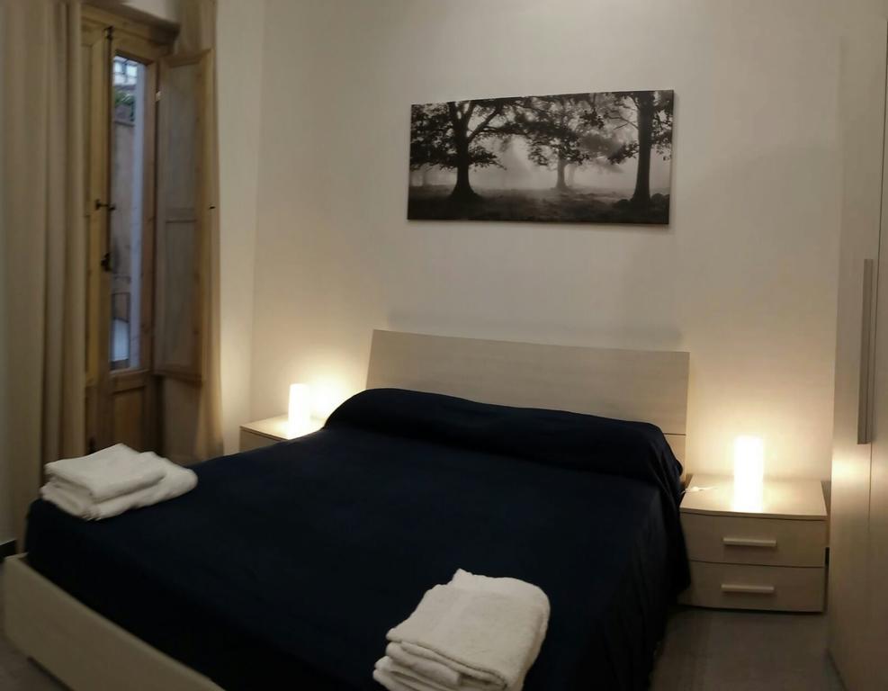 Cappuccini House Apartment คาตาเนีย ภายนอก รูปภาพ