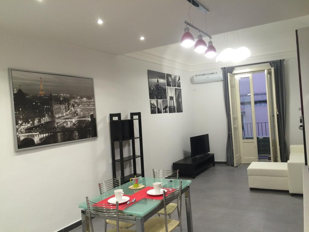 Cappuccini House Apartment คาตาเนีย ภายนอก รูปภาพ